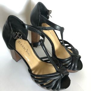 Gianni Bini T Strap Heels Strappy Platform